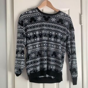 Ladies Mickey Mouse Small Pajama Set